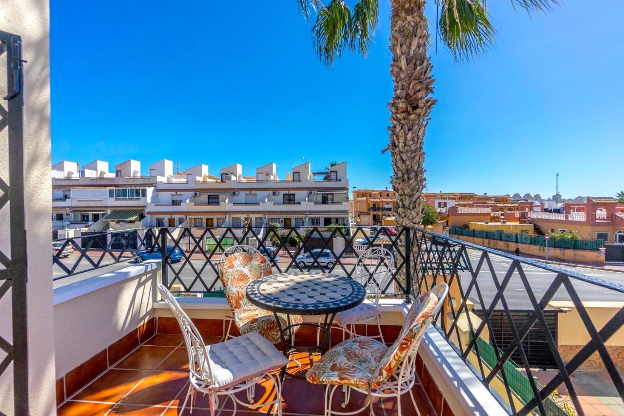 Fh Mediterraneo Torrevieja Exteriör bild