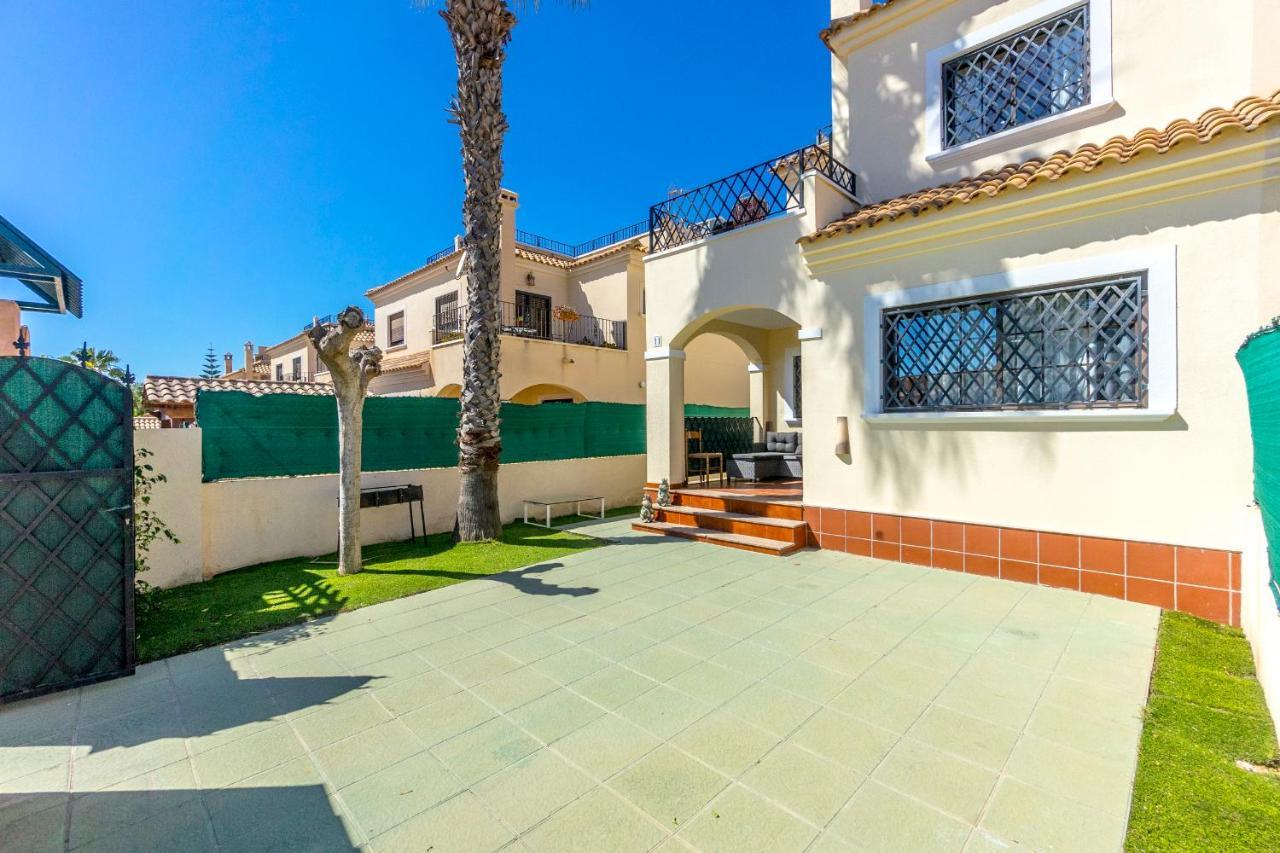 Fh Mediterraneo Torrevieja Exteriör bild