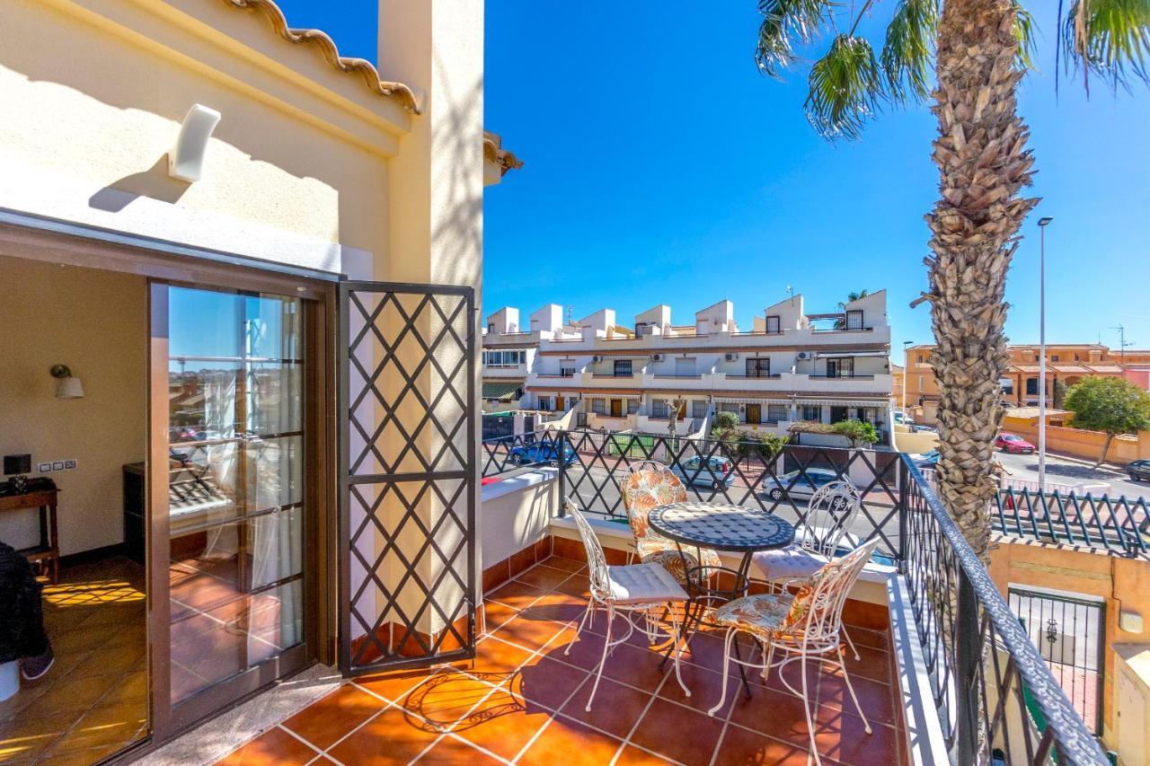 Fh Mediterraneo Torrevieja Exteriör bild